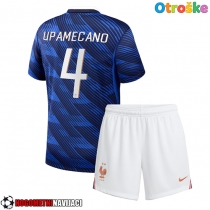 Otroške Nogometnih dresov Francija Dayot Upamecano #4 Domači SP 2026 Kratki rokavi (+ hlače)